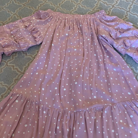 Off the shoulder dress worn once - Picture 2 of 2